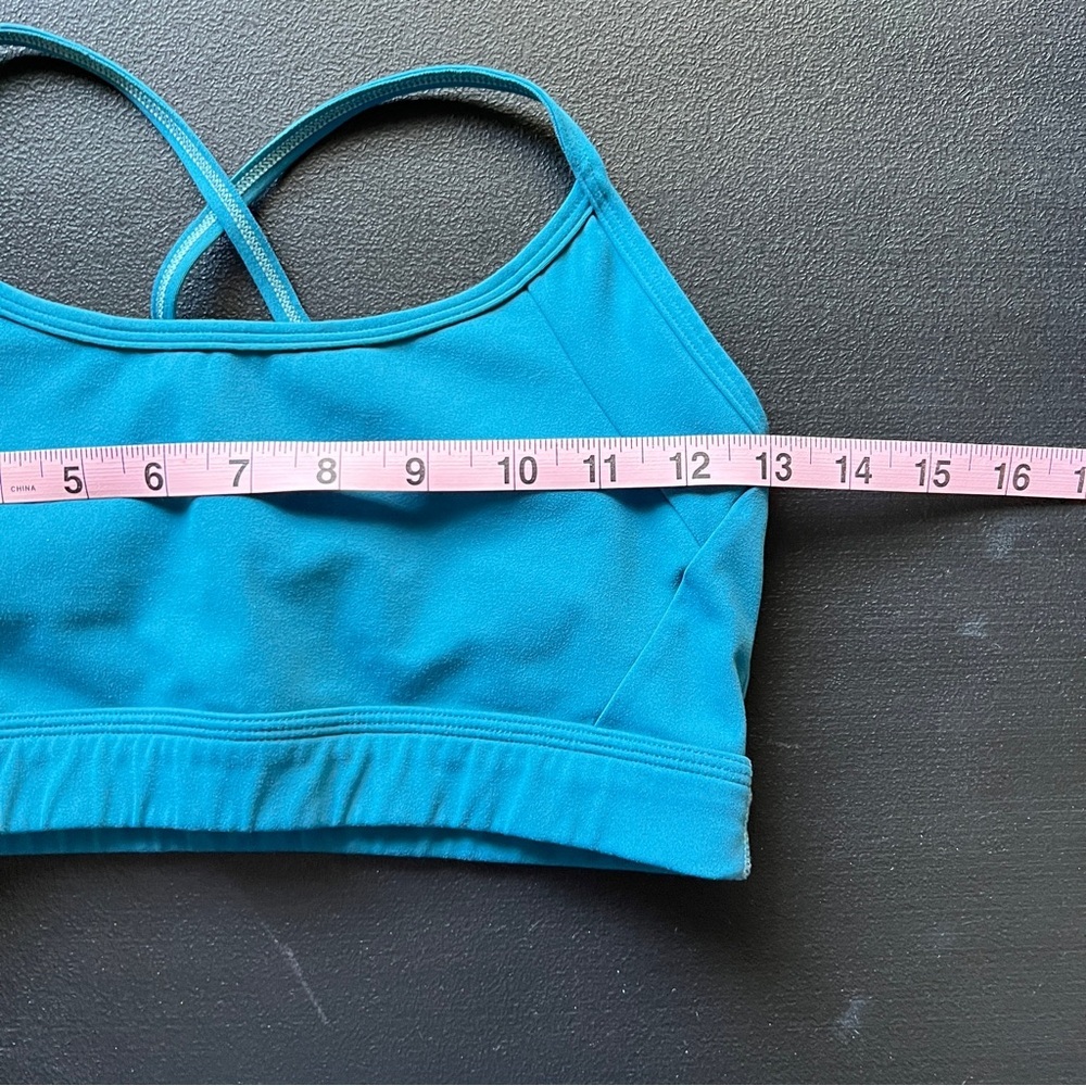 Alphalete Sports Bra Blue Criss Cross Back Teal Activewear Women’s Gym Workout - Picture 3 of 4
